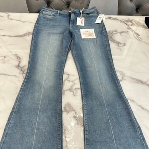 Jeans size 31 . Brand new .Jessica Simpson